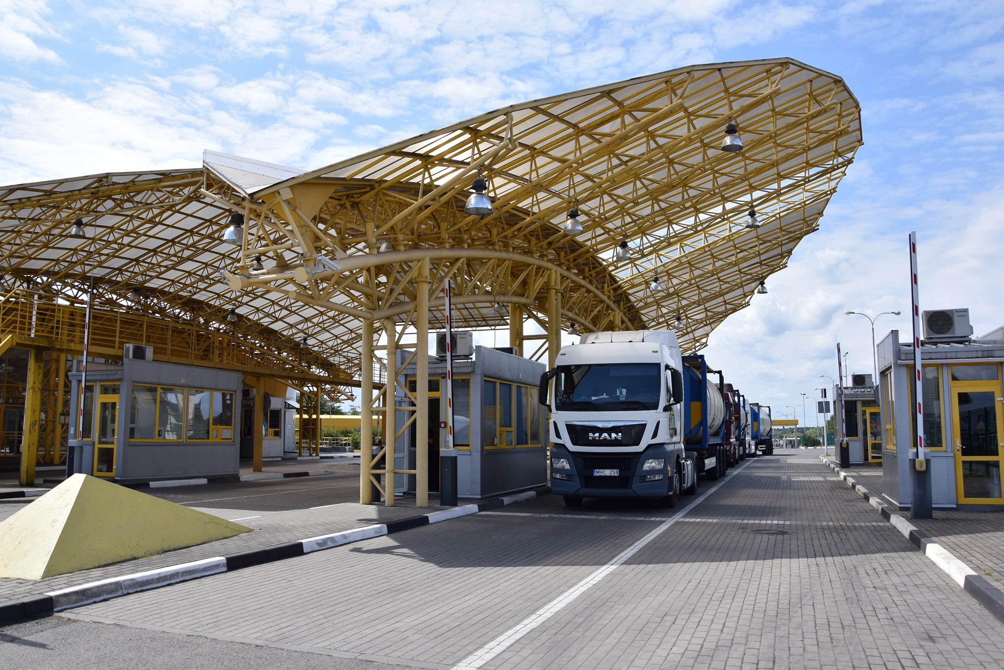 Mezzi pesanti al valico Dorohusk–Yahodyn tra Polonia e Ucraina
