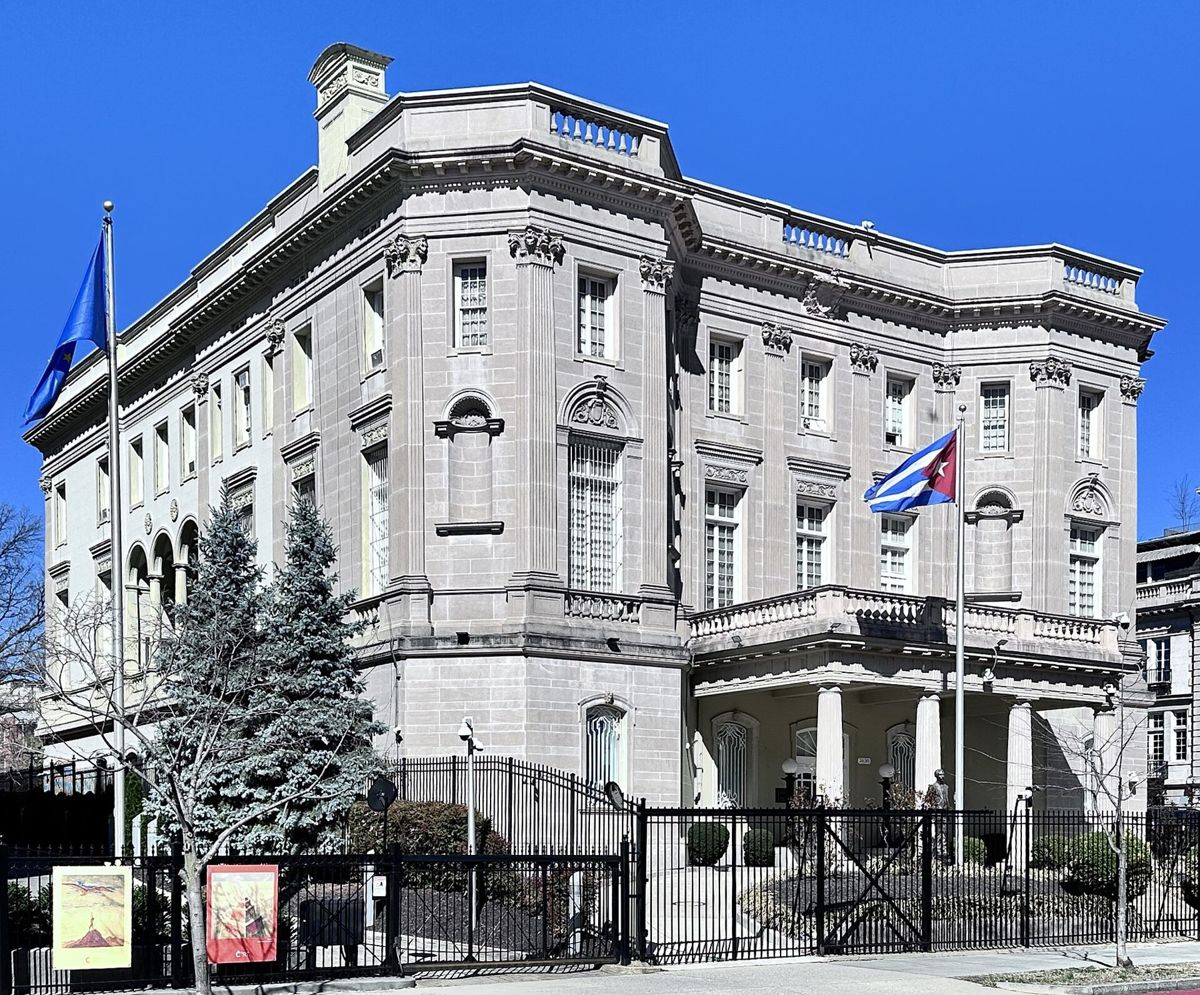 Ambasciata di Cuba a Washington, 27 marzo 2025; repertorio, non di un incontro diplomatico.