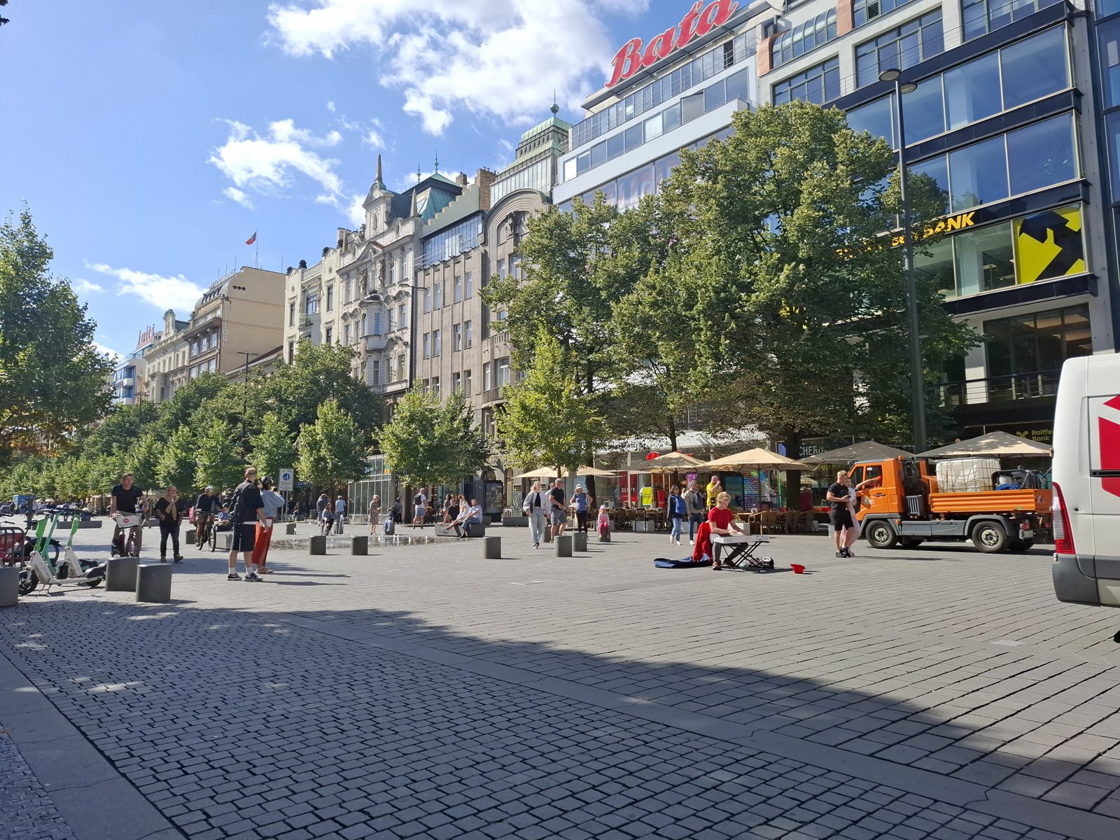 Piazza Venceslao a Praga, 6 agosto 2025. Fotografia di repertorio della città che ospita il forum italo-ceco.