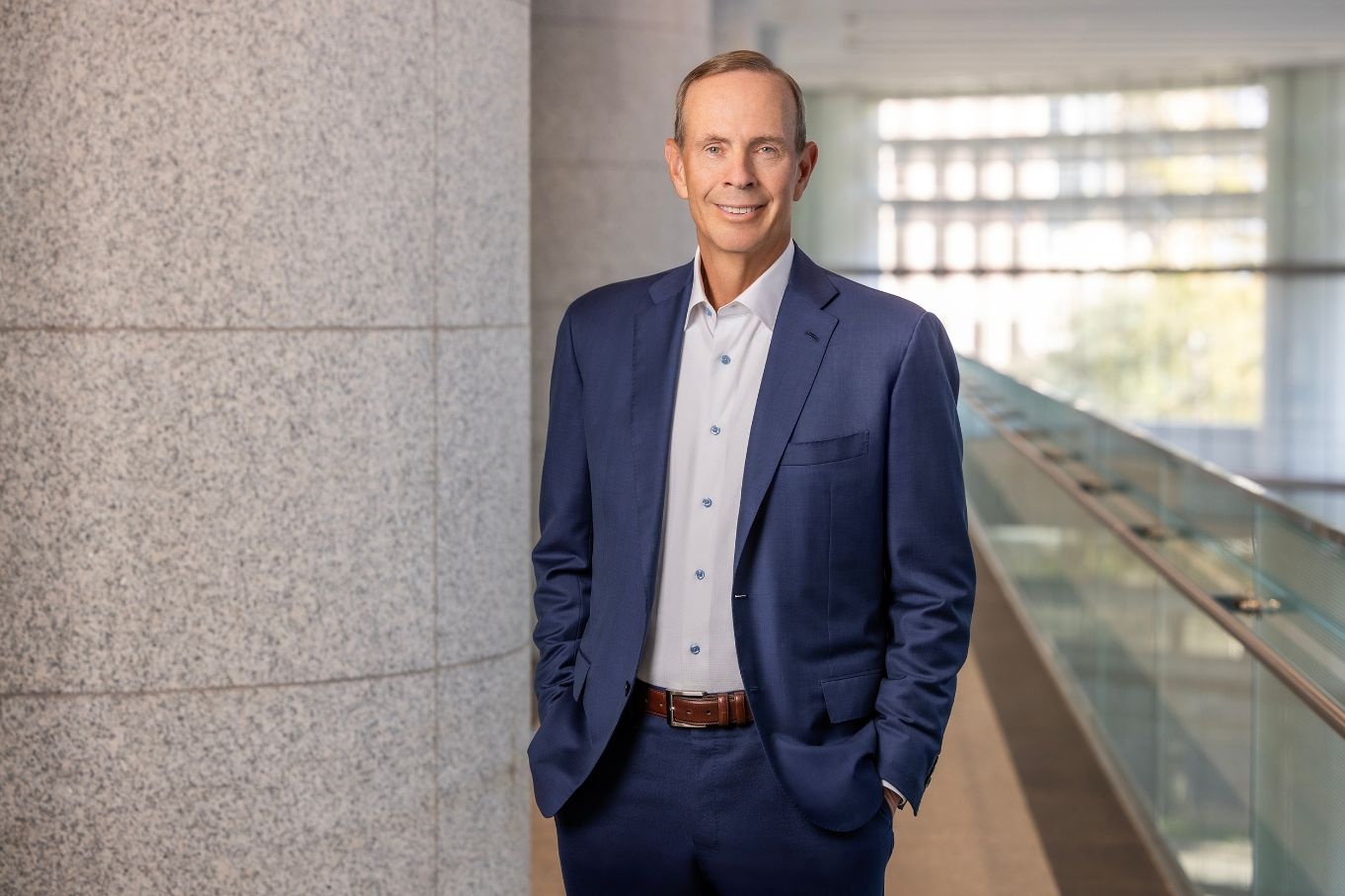 Mike Wirth, presidente e amministratore delegato di Chevron, nel ritratto ufficiale.