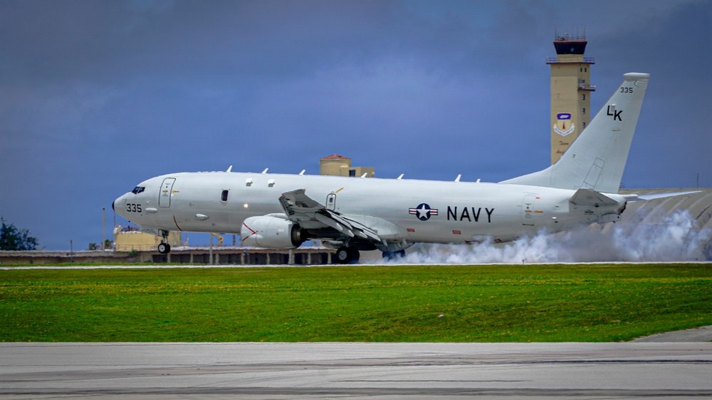 Un P-8A Poseidon statunitense a Guam durante Valiant Shield, giugno 2026. Repertorio, non della missione nel Mar Nero.
