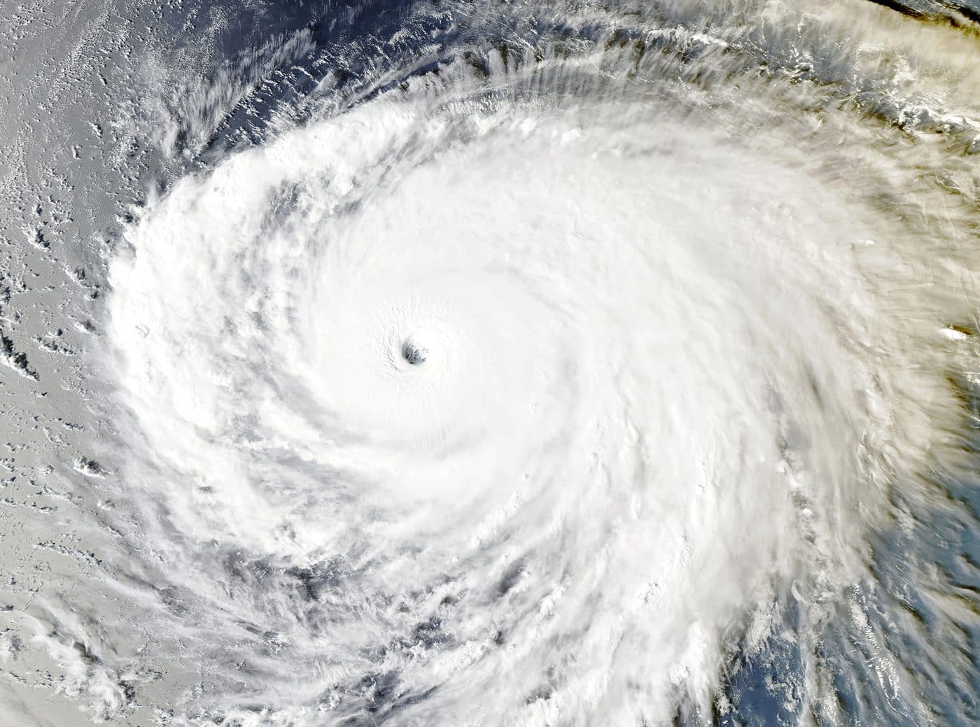 Il tifone Champi a est delle Filippine osservato da Aqua/MODIS il 20 ottobre 2026.