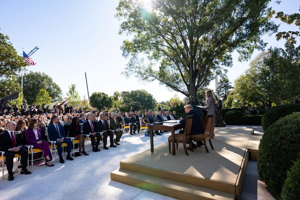 Melania Trump alla Casa Bianca, 19 ottobre 2026. Repertorio.