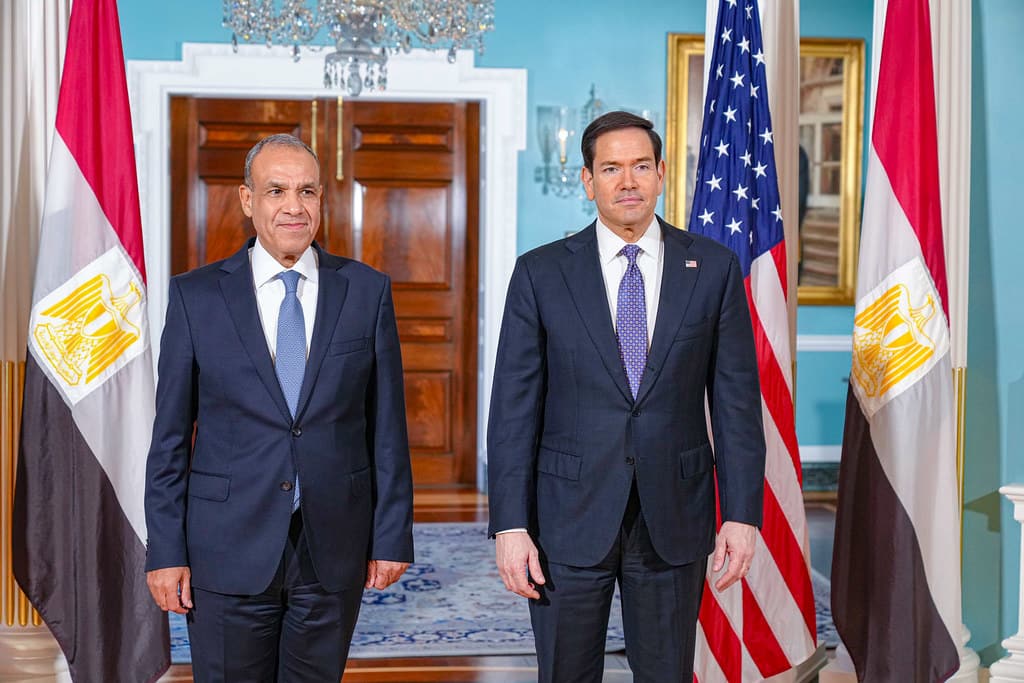 Badr Abdelatty con Marco Rubio a Washington il 14 aprile 2026. Repertorio, non della firma dell’intesa sul Sinai.