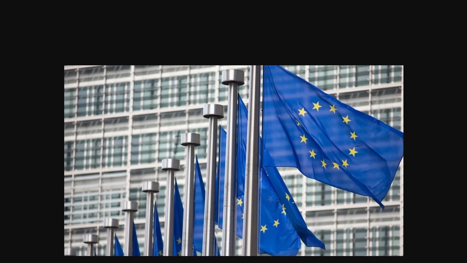 Rappresentanti britannici ed europei durante un incontro sulla sicurezza
