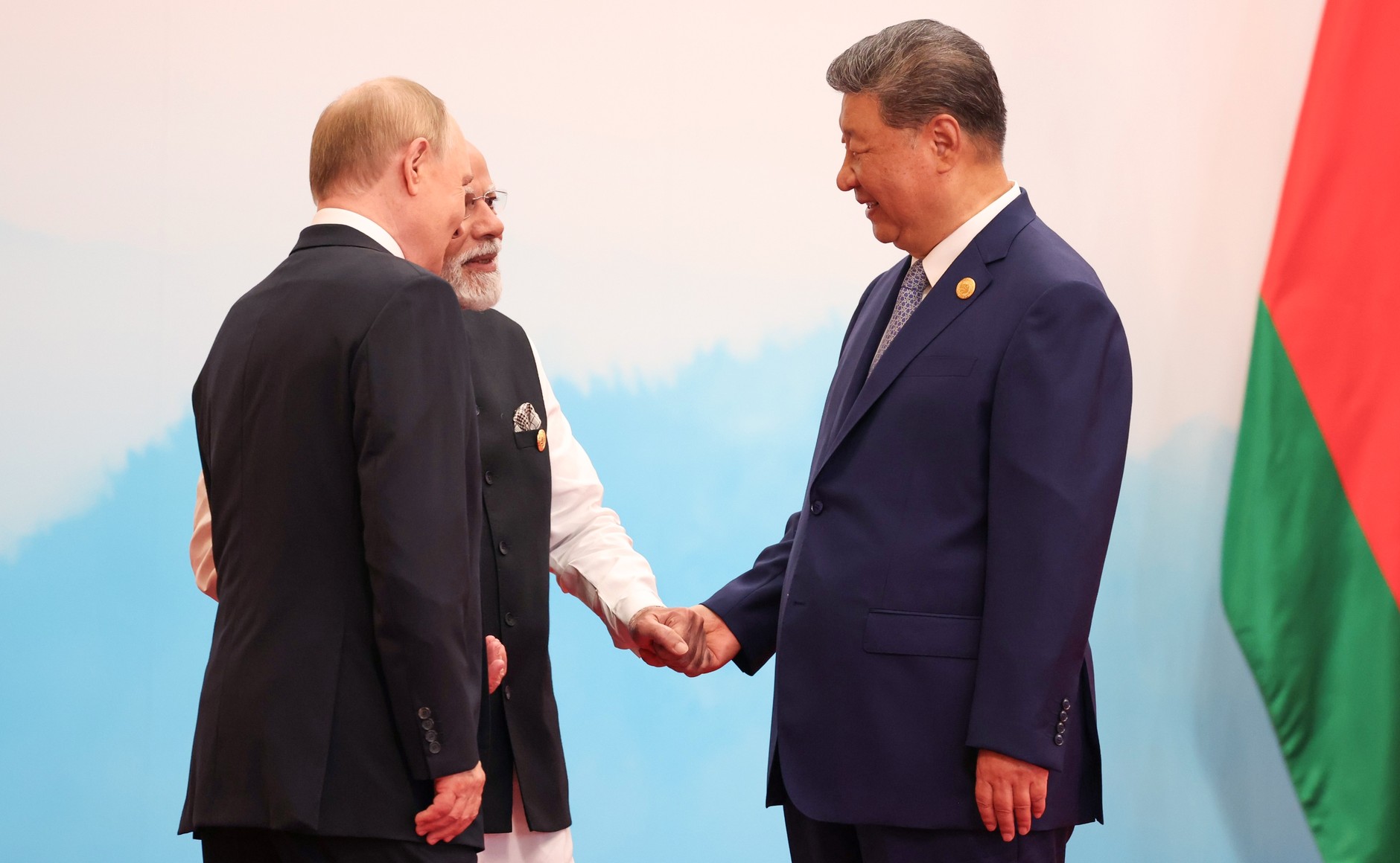 Xi Jinping, Vladimir Putin e Narendra Modi al vertice della SCO
